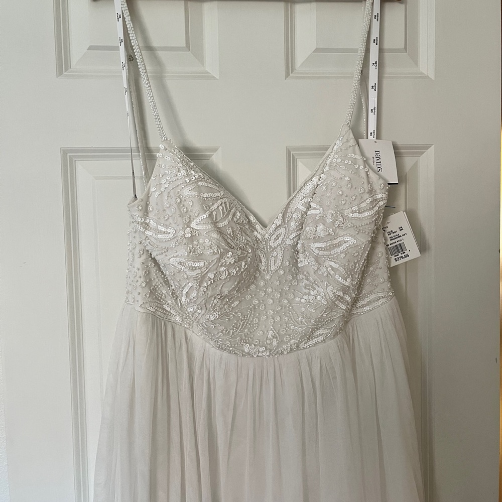 David's Bridal Ivory/White Beaded Chiffon Wedding Dress